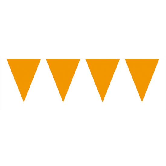 Groot formaat oranje vlaggenlijnen