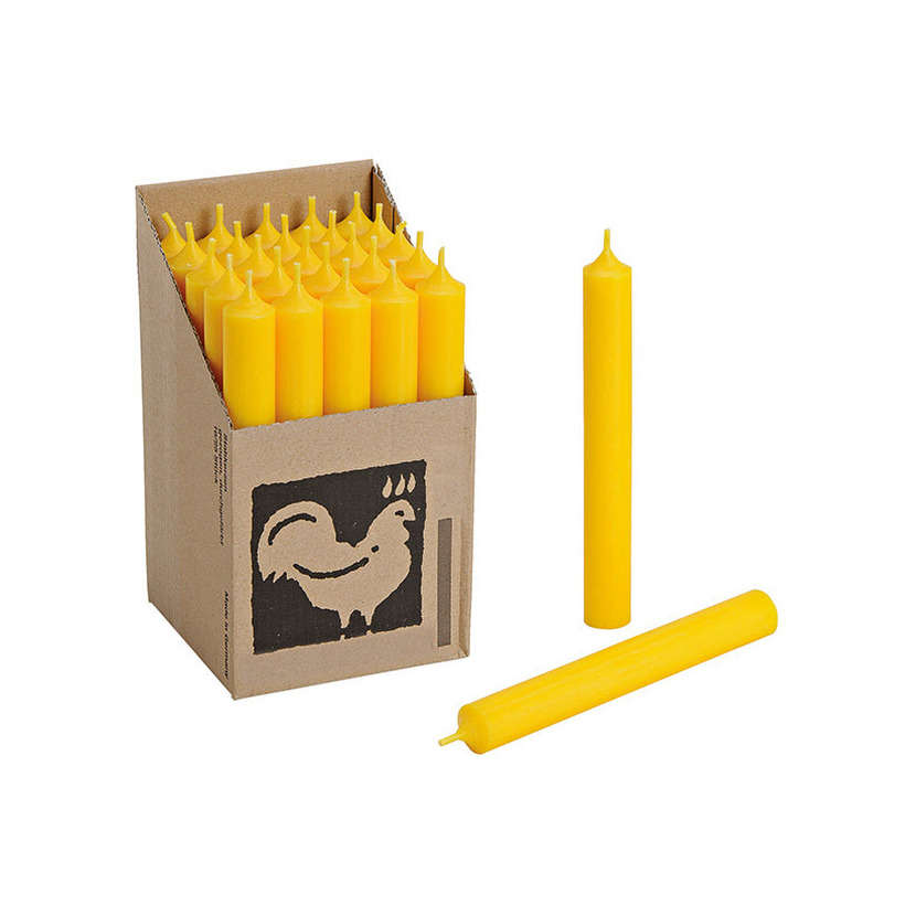 Set van 25x gele kaarsen/dinerkaarsen 18 cm 7-8 branduren