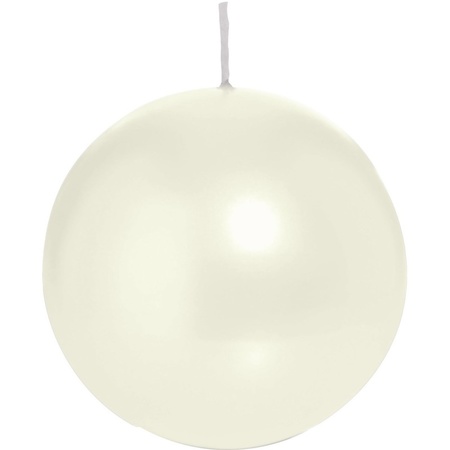2x Ivory white sphere/ball candle 8 cm 25 hours
