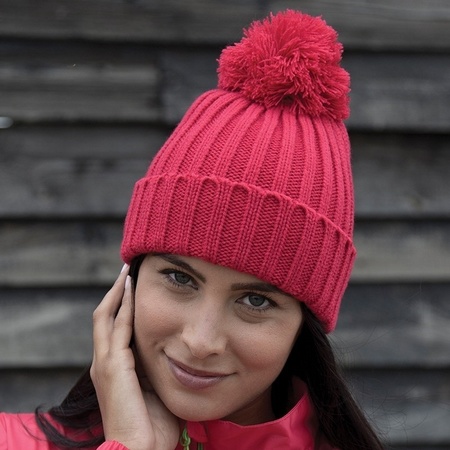 Knitted winter hat for adults pink/red