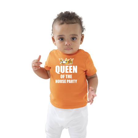 Queen of the house party met kroon Koningsdag t-shirt oranje baby/peuter voor meisjes